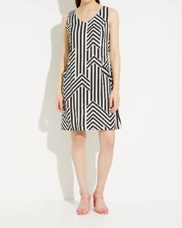 Step into style with our women’s clothing collection   Printed A-Line Sleeveless Dress In Black